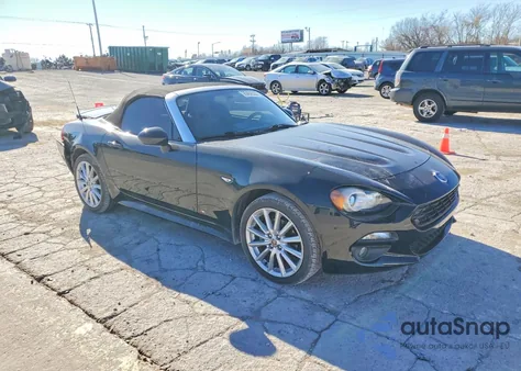 2017 Fiat 124 Spider Classica from USA, damaged, VIN JC1NFAEK5H0104660